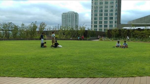 圖2:建築物屋頂平台